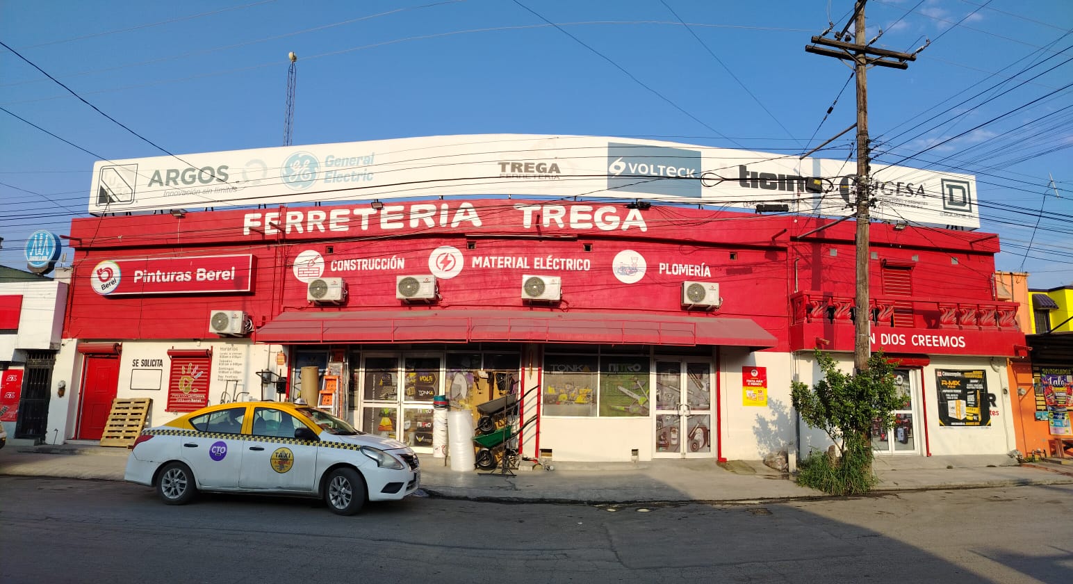 Fachada de Ferretería Trega Matriz